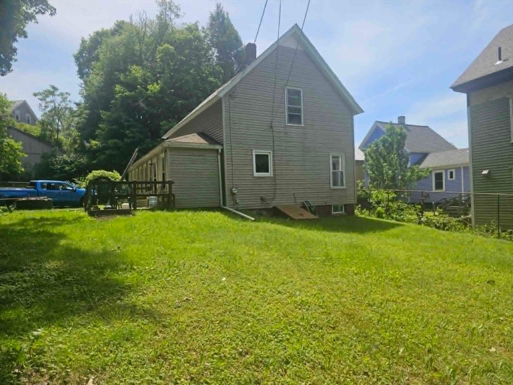 9 Spring St, Montague MA 01376 photo 2