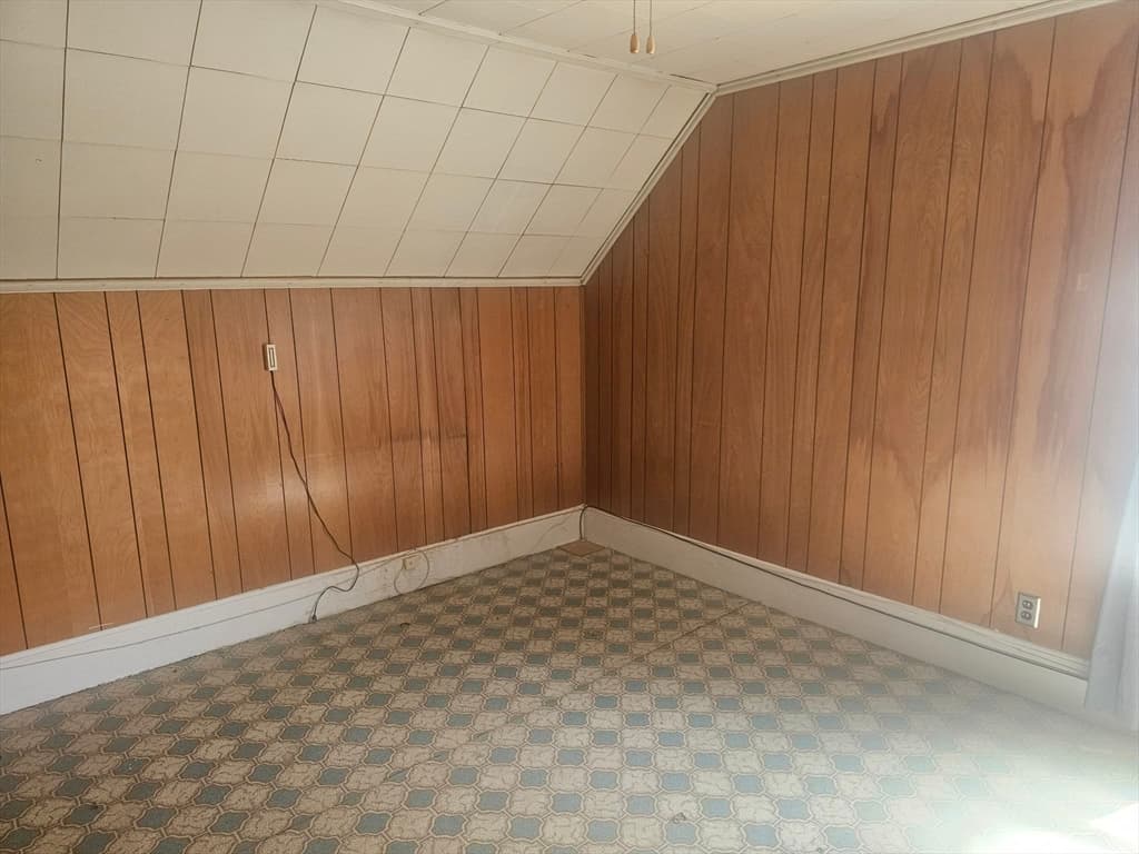 9 Spring St, Montague MA 01376 photo 10