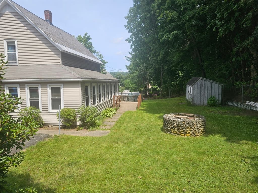 9 Spring St, Montague MA 01376 photo 19
