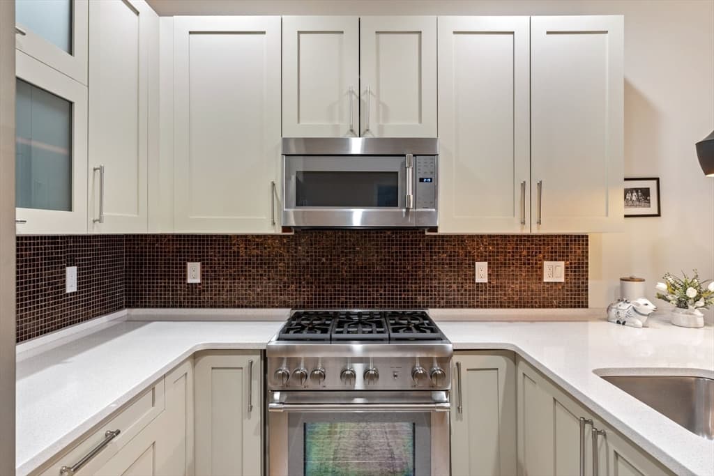 Condominium at 150 Dorchester Ave # 604, Boston MA 02127, Boston, photo 15 of 34