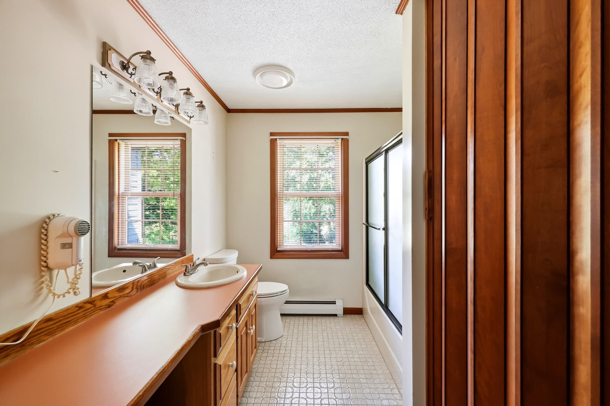 Single Family Residence at 4 Ladyslipper Ln, Hadley MA 01035, Hadley, photo 14 of 34