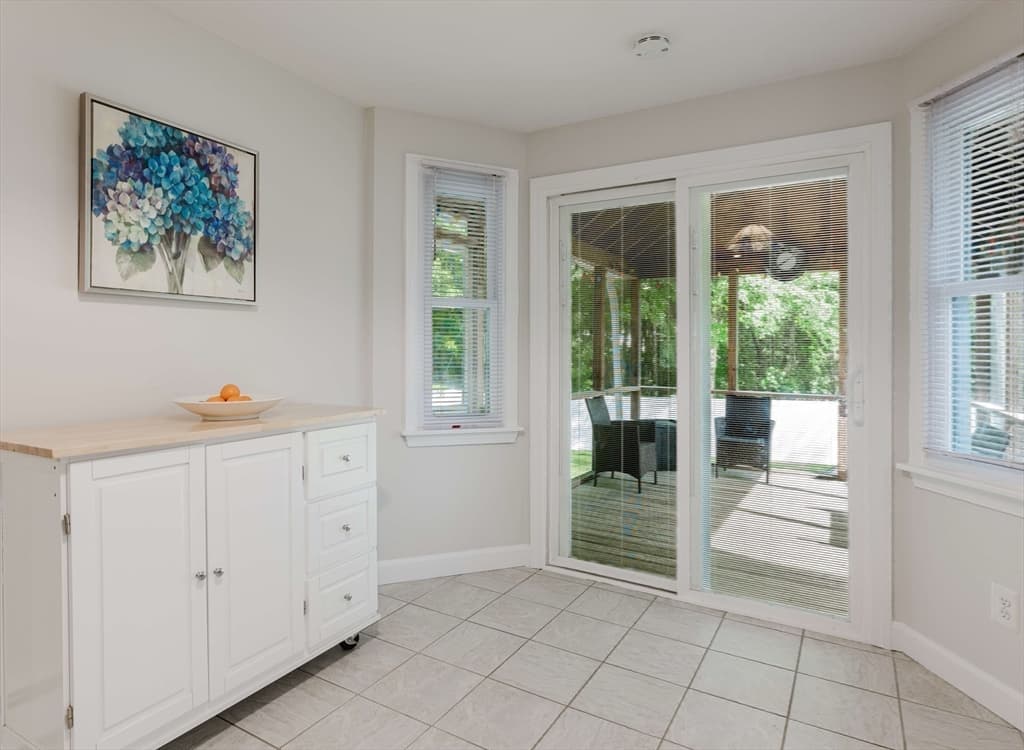Single Family Residence at 245 Winter Street, Mansfield MA 02048, photo 12 of 42