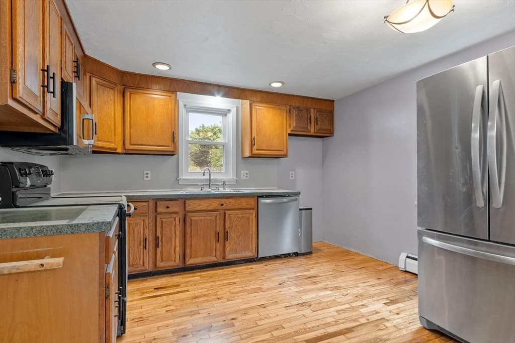 Single Family Residence at 90 Royalston Rd, Phillipston MA 01331, Phillipston, photo 12 of 42
