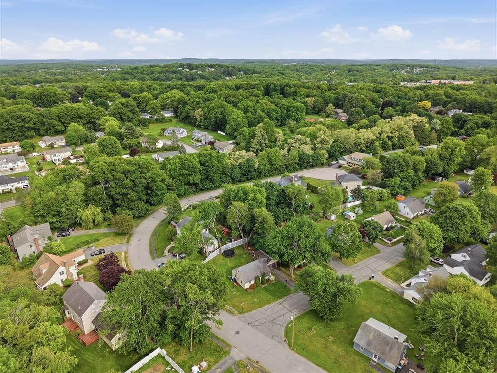 Single Family Residence at 30 Bellridge Drive, Shrewsbury MA 01545, photo 32 of 35