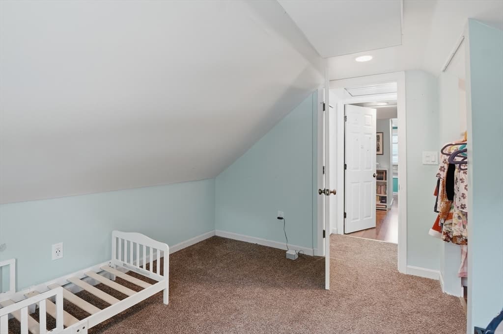 Single Family Residence at 30 Bellridge Drive, Shrewsbury MA 01545, photo 18 of 35
