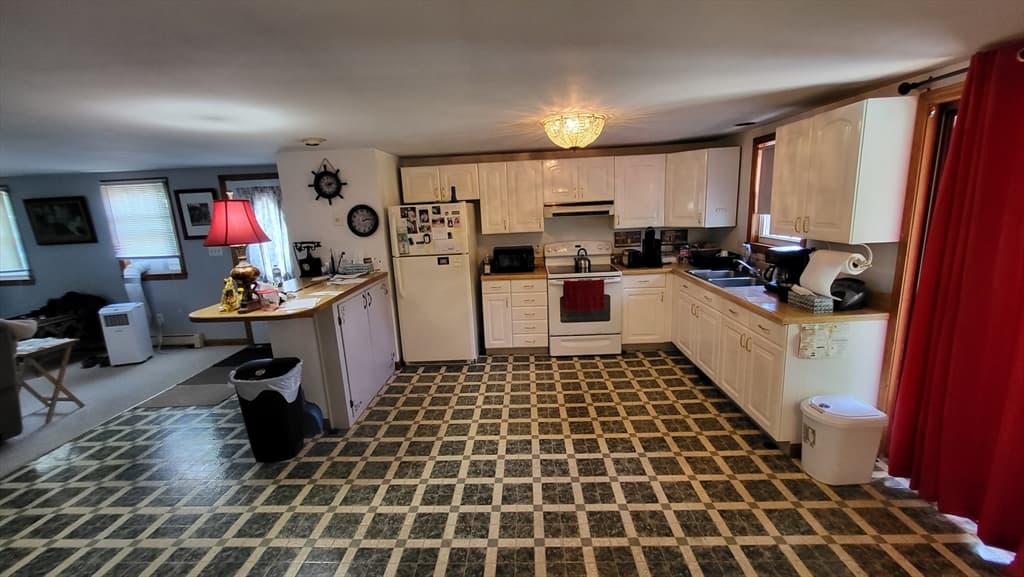 55-59 White Street, Lowell MA 01854 photo 24