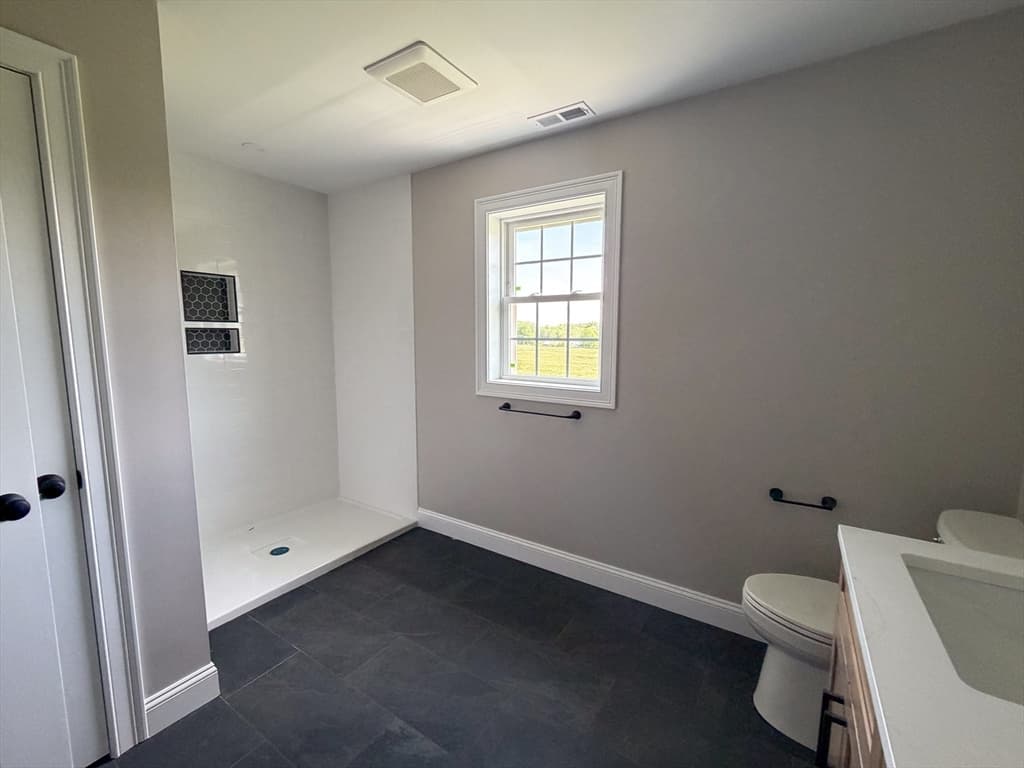 555 Neck Road, Lancaster MA 01523 photo 27