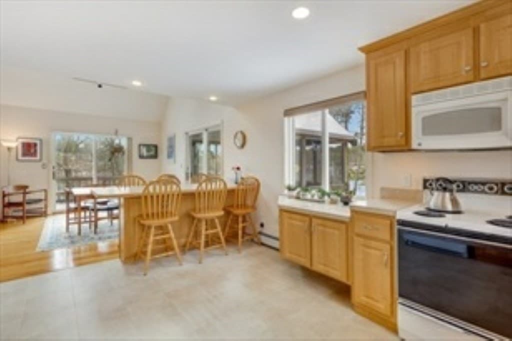 Single Family Residence at 35 Duncan Lane, Chatham MA 02633, Chatham, photo 8 of 42