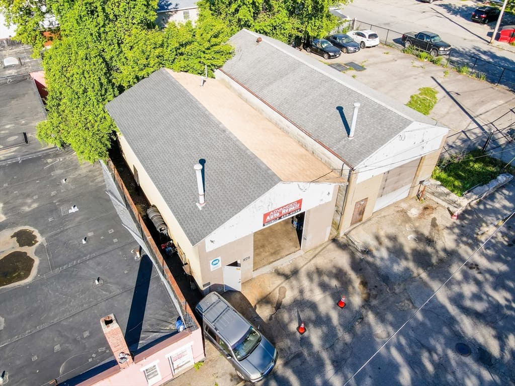 12 Carlton Street, Lowell MA 01851 photo 29