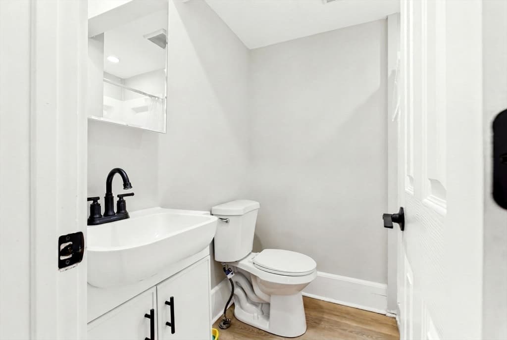 142 Dorchester Street, Boston MA 02127 photo 11