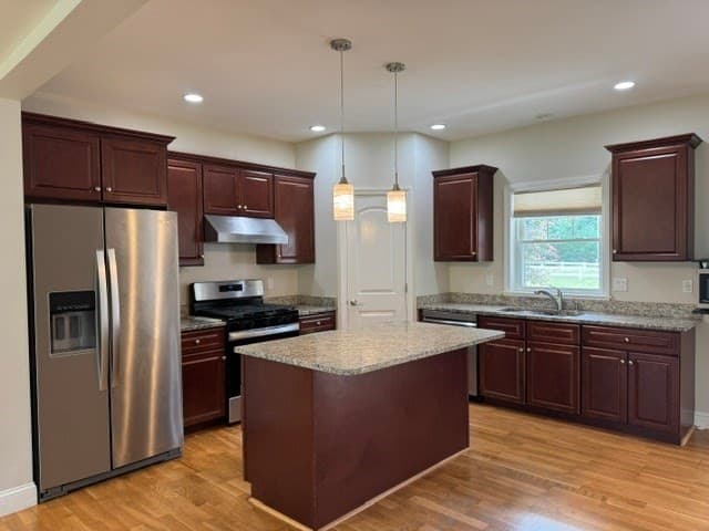 Single Family Residence at 16 Juniper Hill Road, Westford MA 01886, photo 7 of 40
