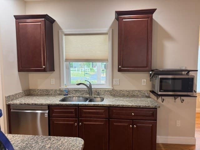 Single Family Residence at 16 Juniper Hill Road, Westford MA 01886, photo 5 of 40