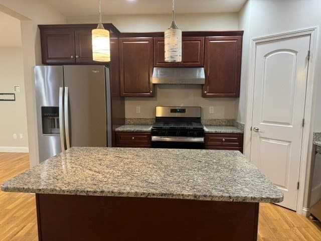 Single Family Residence at 16 Juniper Hill Road, Westford MA 01886, photo 4 of 40