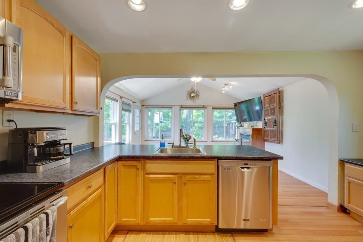 Single Family Residence at 45 Riveredge Road, Billerica MA 01862, photo 8 of 35