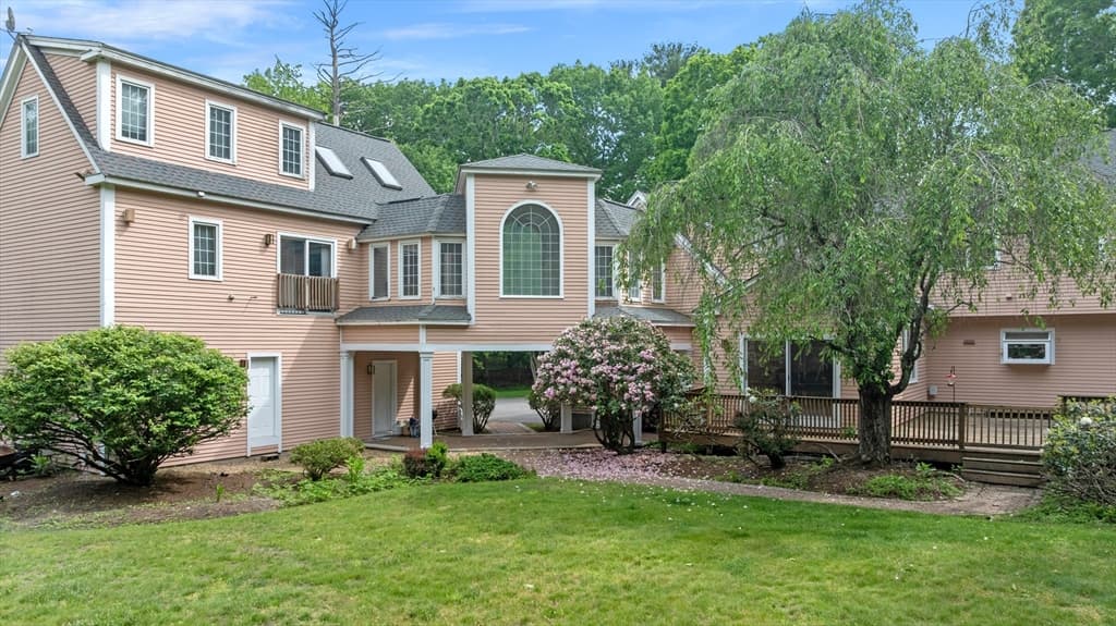 Single Family Residence at 15 Darrell Dr., North Reading MA 01864, North Reading, photo 7 of 42