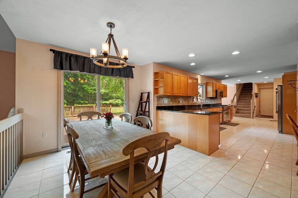 Single Family Residence at 15 Darrell Dr., North Reading MA 01864, North Reading, photo 19 of 42
