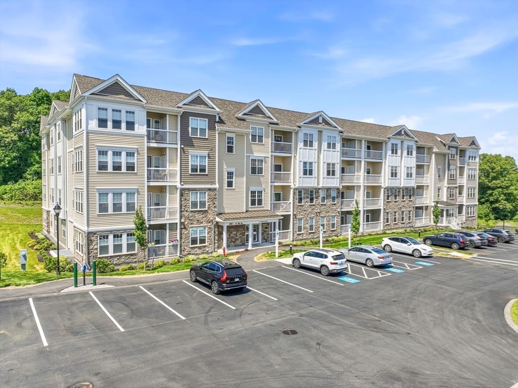 Condominium at 2 Codman Way # 2203, Westborough MA 01581, Westborough, photo 34 of 36