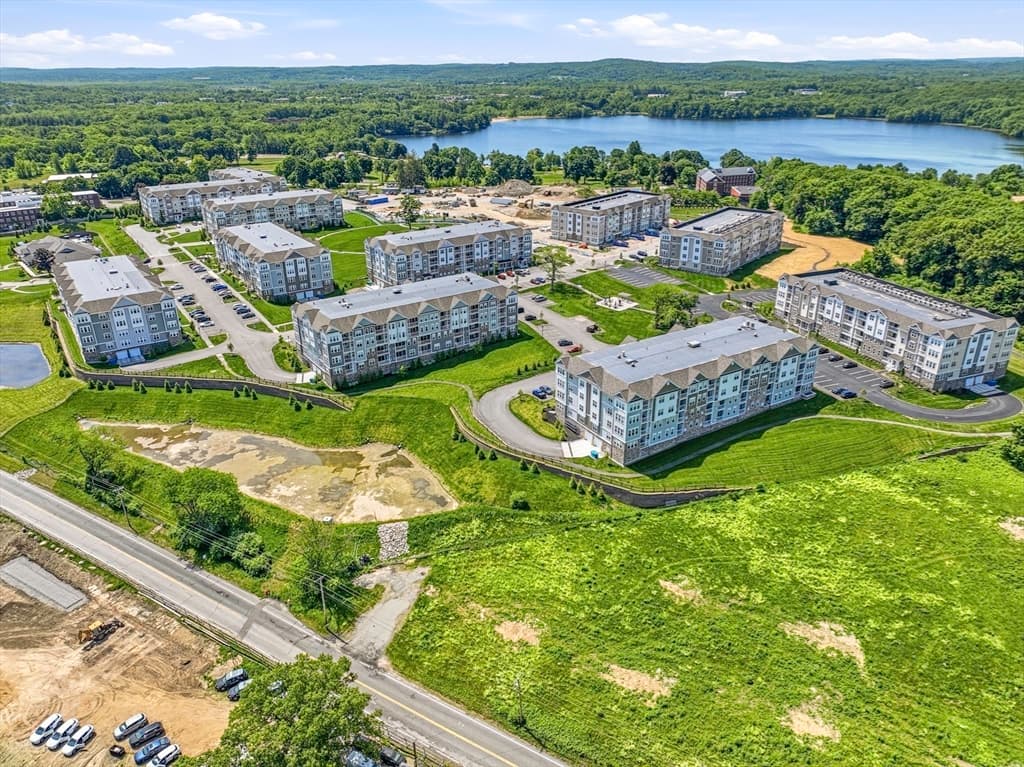 Condominium at 2 Codman Way # 2203, Westborough MA 01581, Westborough, photo 33 of 36