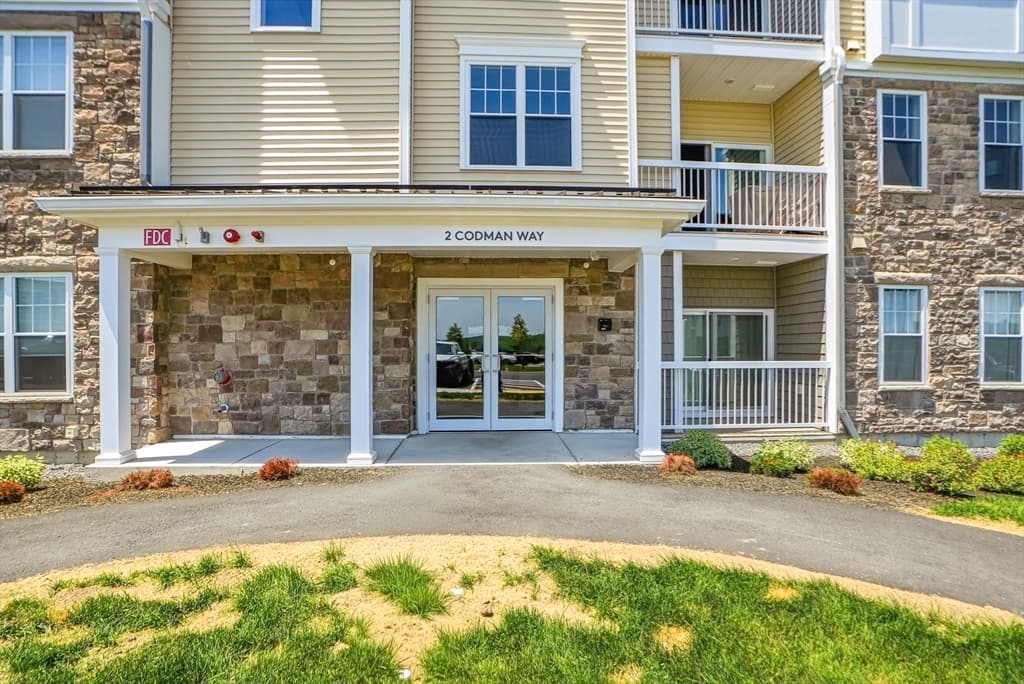 Condominium at 2 Codman Way # 2203, Westborough MA 01581, Westborough, photo 35 of 36