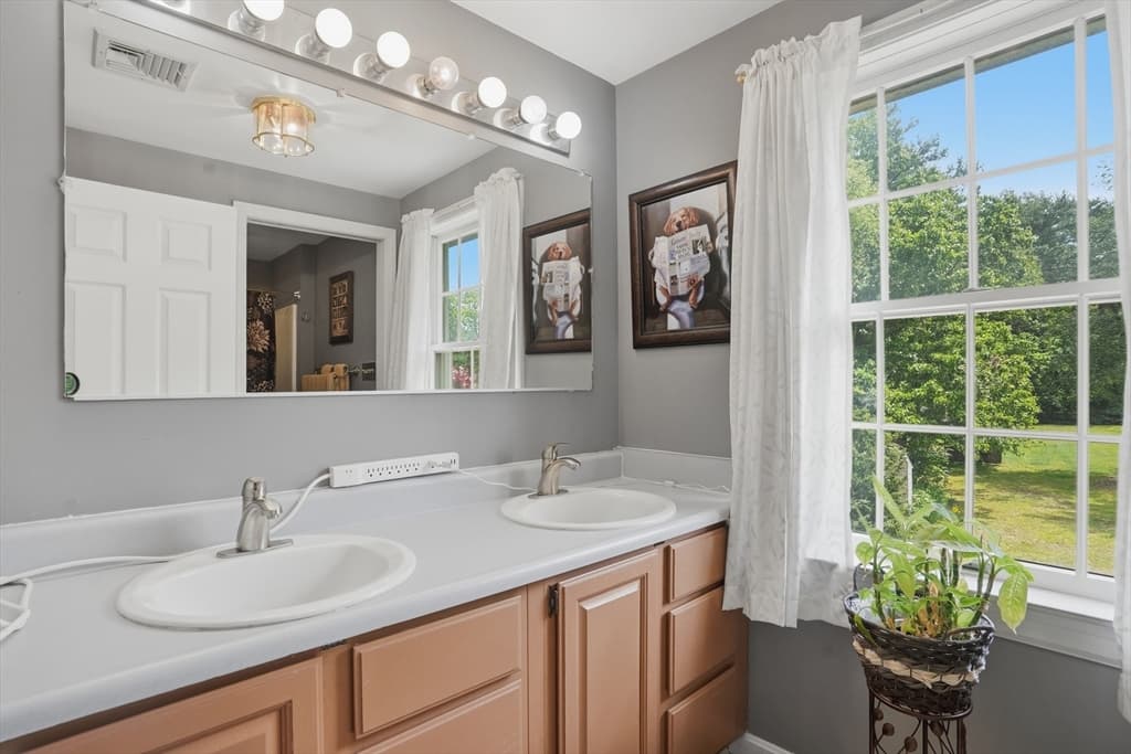 11 Jeffrey Lane, Freetown MA 02702 photo 24