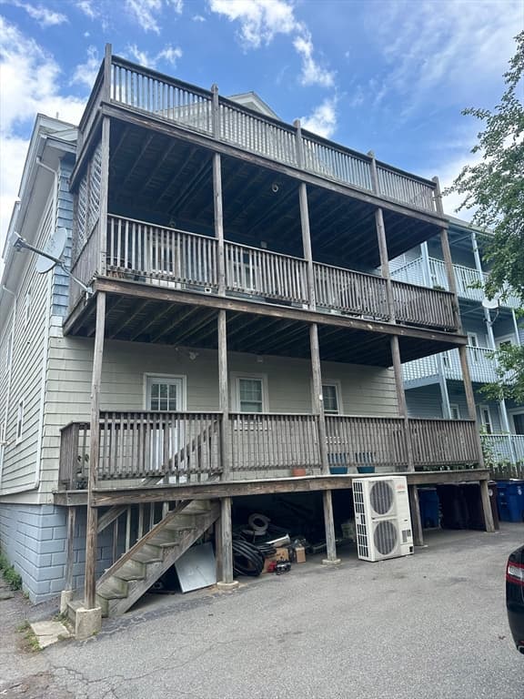 33 Wave Ave, Revere MA 02151 photo 14
