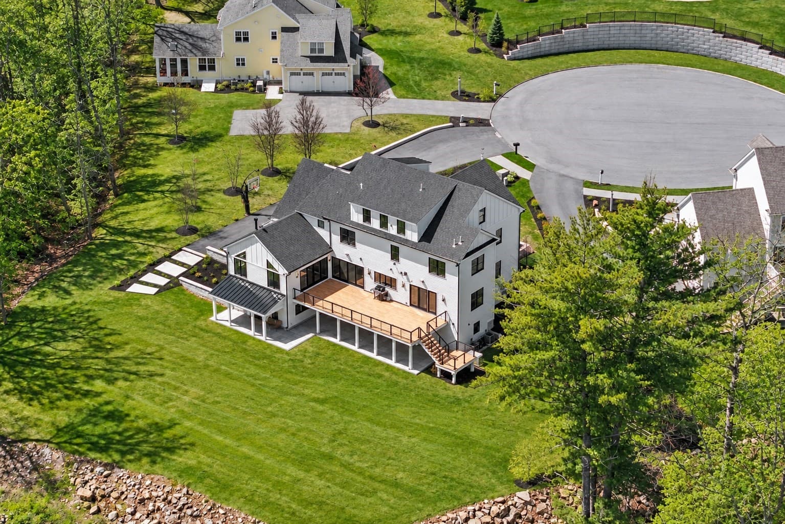 Single Family Residence at 15 Spring Hill Farm Road, Wenham MA 01984, photo 9 of 41