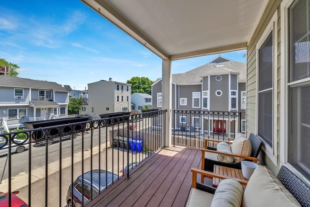 Condominium at 109 D St # 4, Boston MA 02127, Boston, photo 9 of 14
