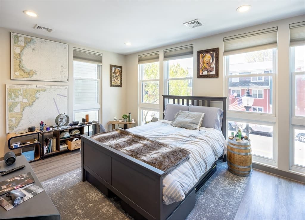 246 West Broadway, Boston MA 02127 photo 5