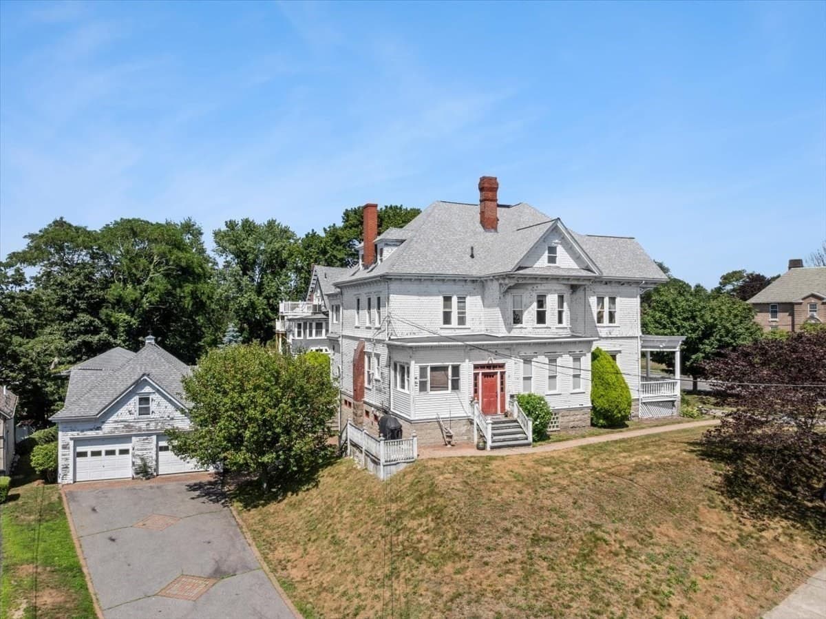 Multi Family at 878 Highland Ave, Fall River MA 02720, Fall River, photo 2 of 42