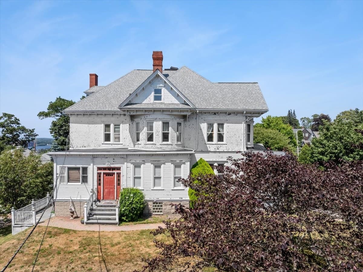 Multi Family at 878 Highland Ave, Fall River MA 02720, Fall River, photo 31 of 42