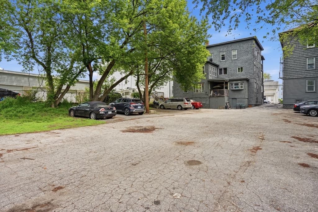 Condominium at 420 Rathbun # 9, Woonsocket RI 02895, Woonsocket, photo 14 of 14