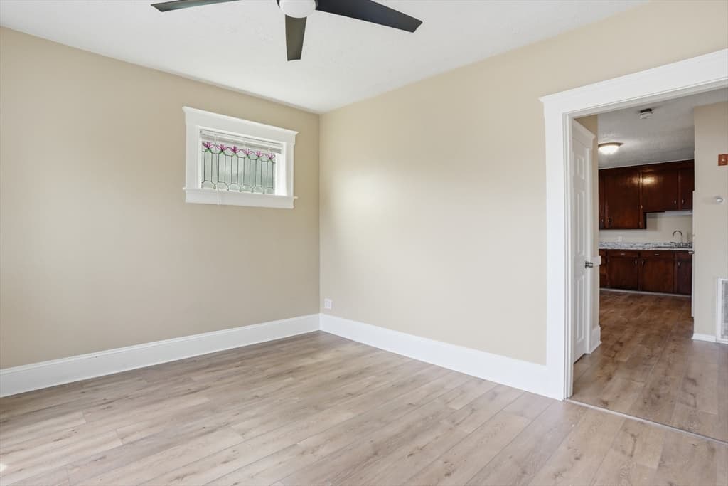 Condominium at 420 Rathbun # 9, Woonsocket RI 02895, Woonsocket, photo 4 of 14