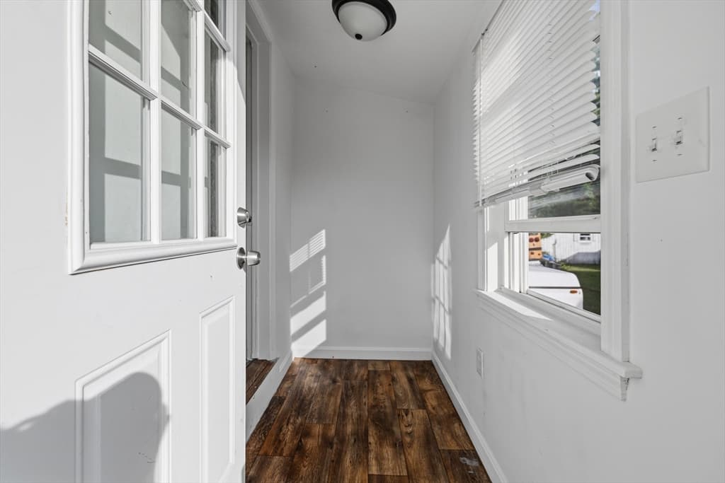 Single Family Residence at 21 Golf St, Fairhaven MA 02719, photo 23 of 28