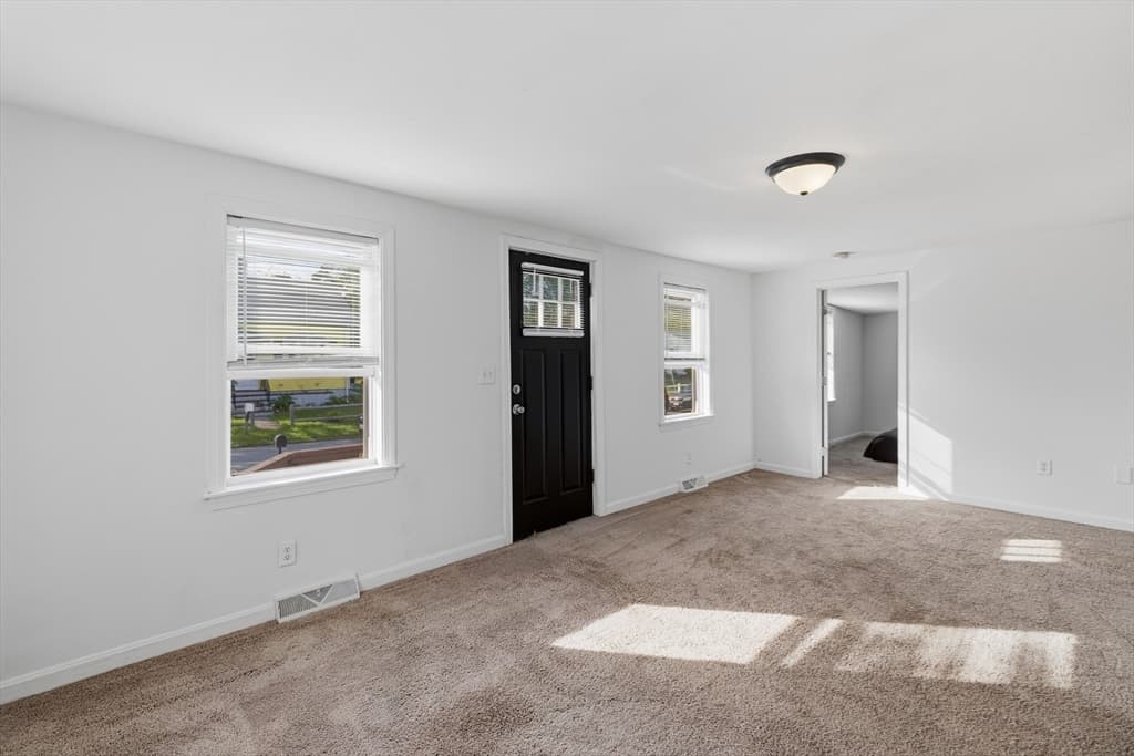 Single Family Residence at 21 Golf St, Fairhaven MA 02719, photo 20 of 28