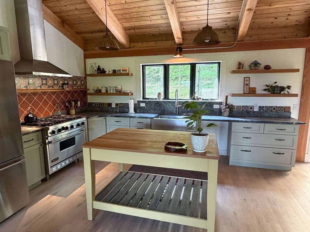 Single Family Residence at 9 Hanks Hill Road, Westminster MA 01473, Westminster, photo 7 of 21