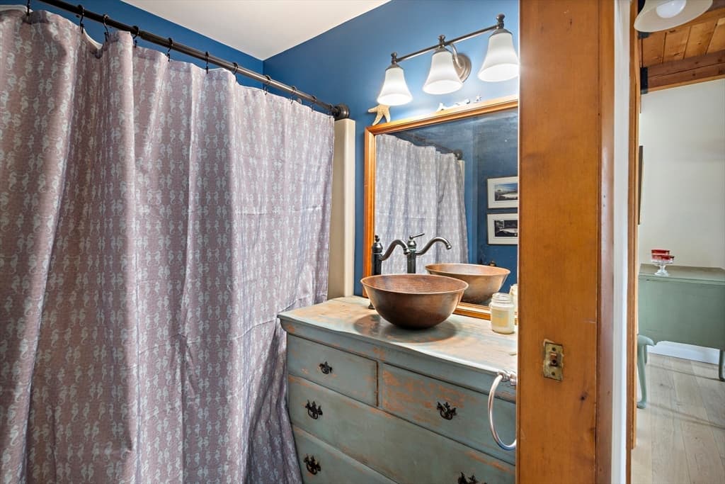 99 Old Purchase Road, Edgartown MA 02539 photo 18