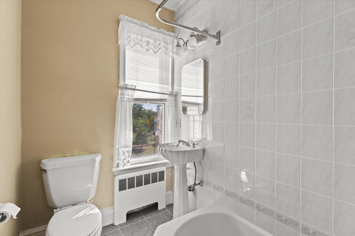 Single Family Residence at 878 Highland Ave, Fall River MA 02720, Fall River, photo 16 of 42