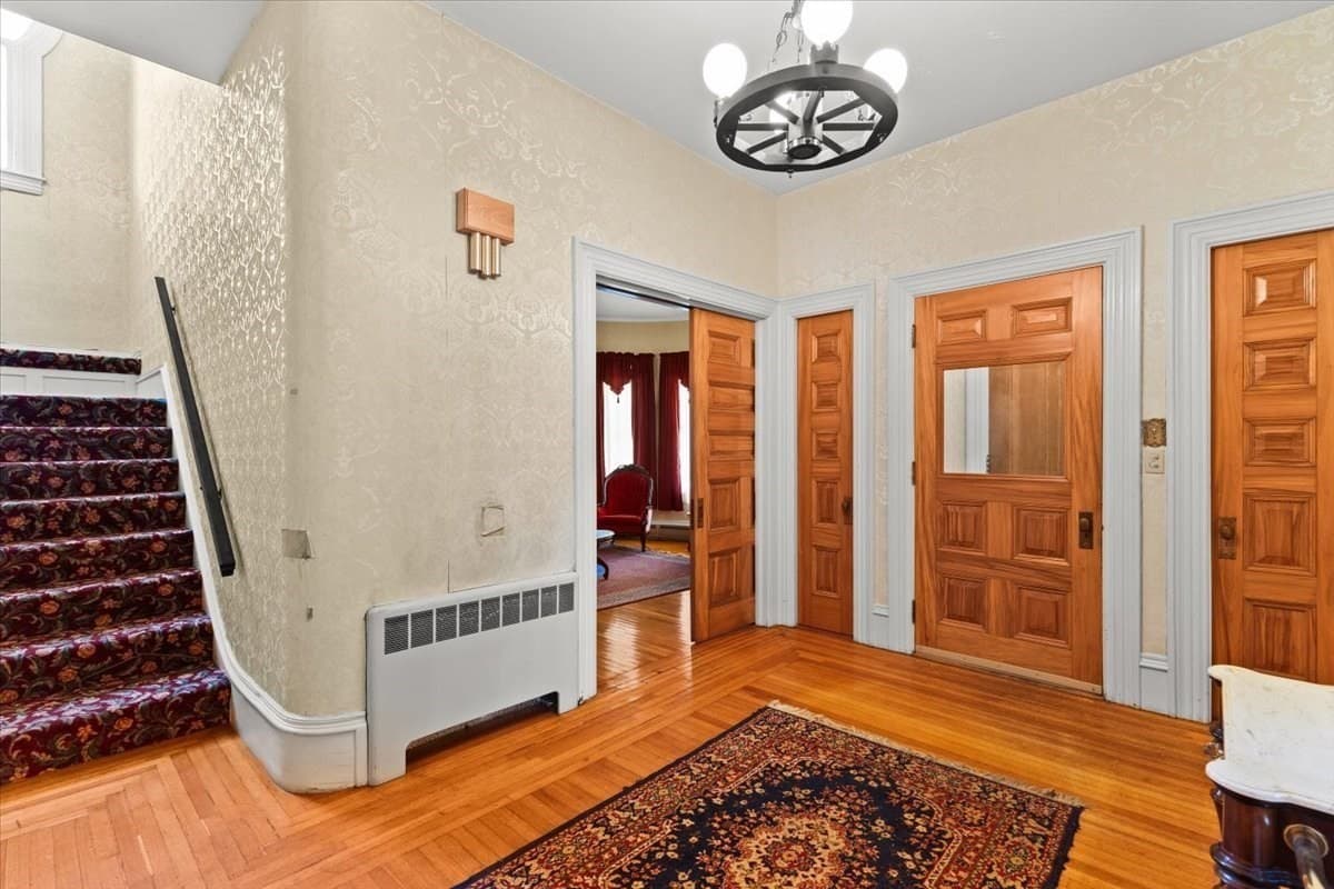 Single Family Residence at 878 Highland Ave, Fall River MA 02720, Fall River, photo 8 of 42