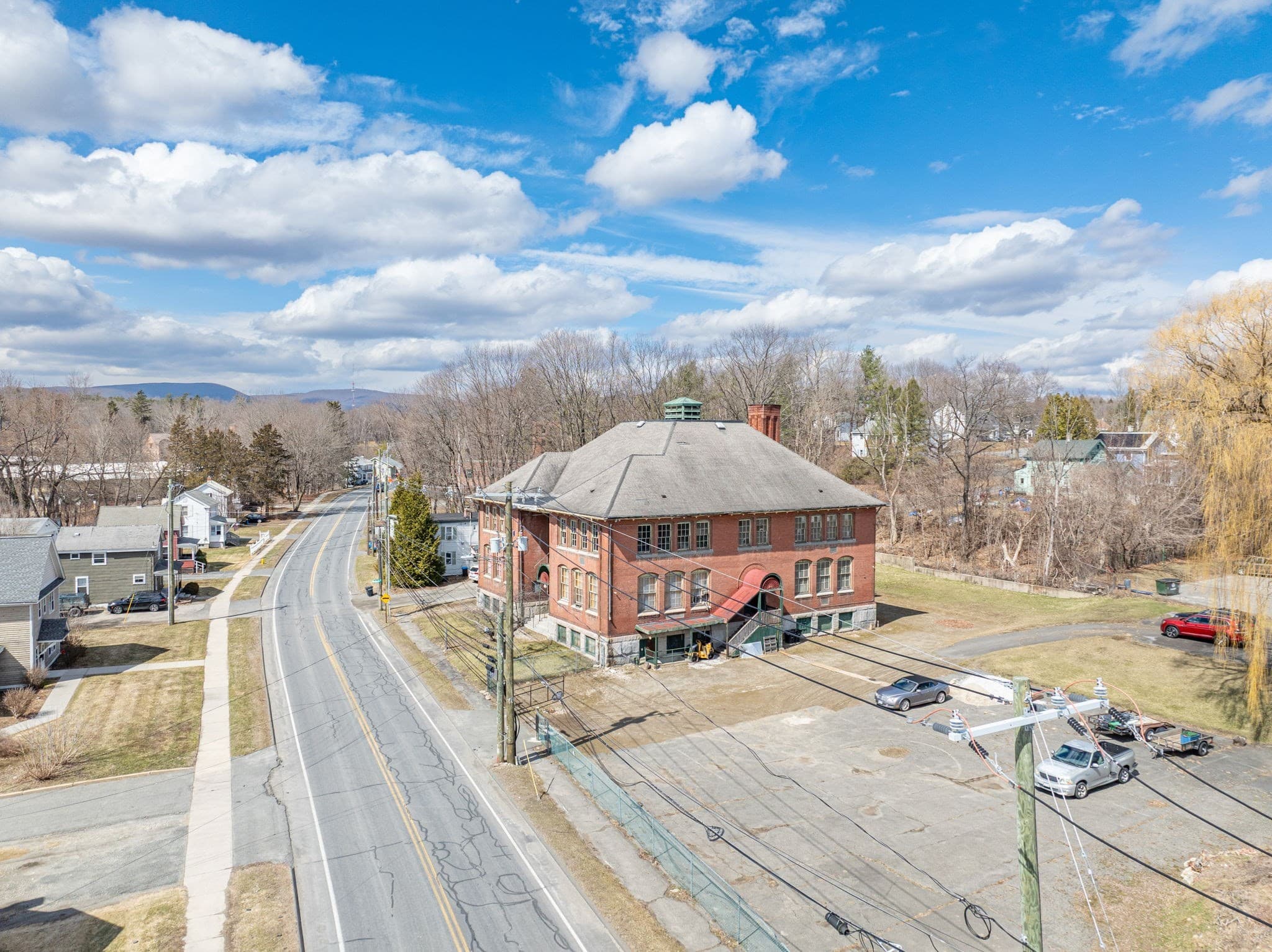 Commercial Sale at 40 Pecks Rd, Pittsfield MA 01201, photo 4 of 37