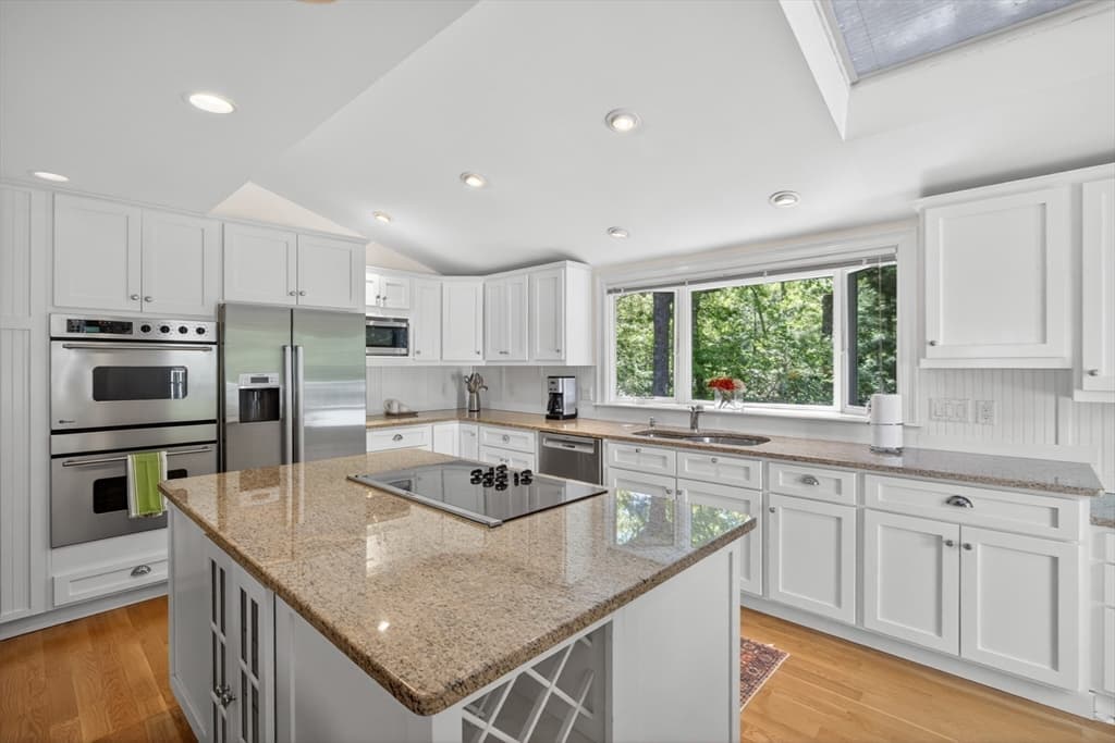 420 Starboard Lane, Barnstable MA 02655 photo 11