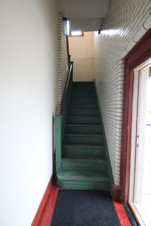 1043 Sumner Ave, Springfield MA 01118 photo 16