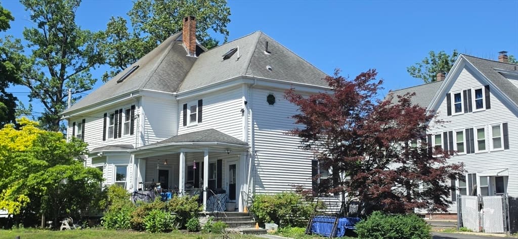 Single Family Residence at 111 Main Street, Bridgewater MA 02324, Bridgewater, photo 3 of 3