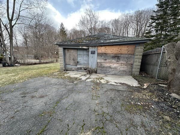 242 Wahconah St, Pittsfield MA 01201 photo 12