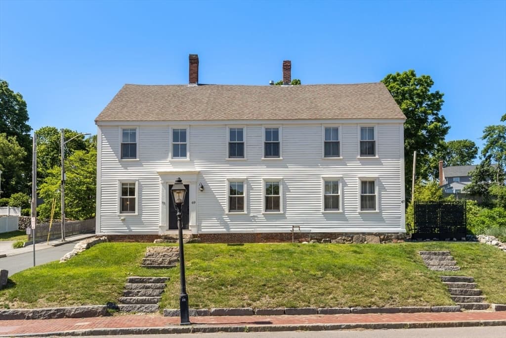 67-71 North St, Hingham MA 02043