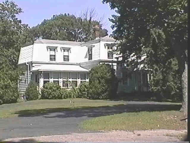 Residential at 64 Main St, Walpole MA 02081, photo 5 of 8