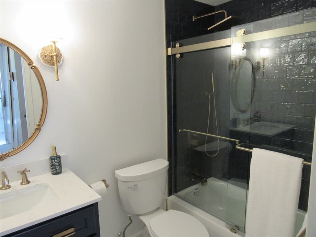 Condominium at 6 Loring Hills Ave # B1, Salem MA 01970, photo 24 of 38