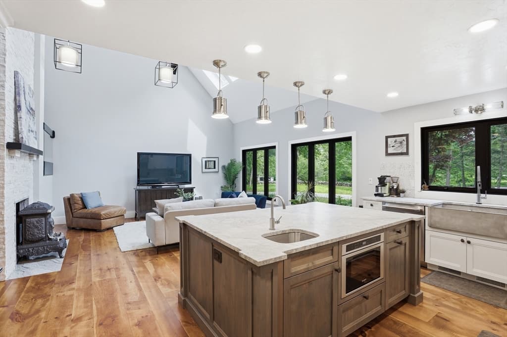 366 River Road, Carlisle MA 01741 photo 15