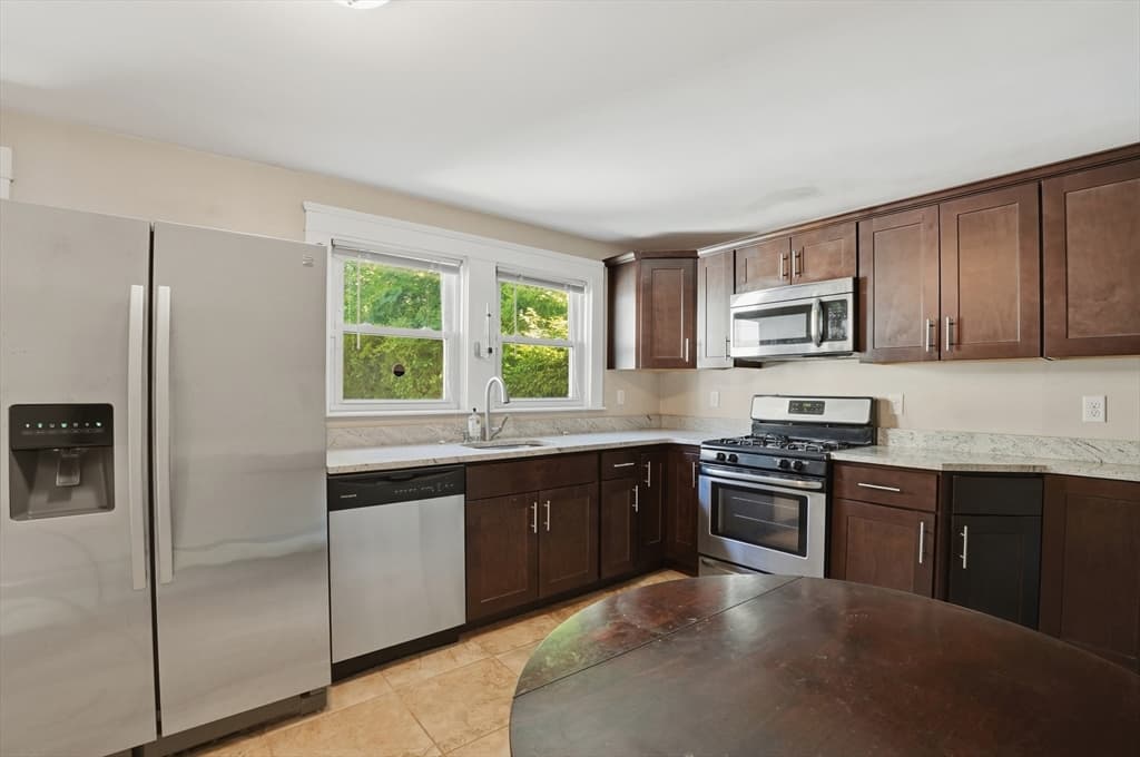 6 Guillotte Street, Acushnet MA 02743 photo 7