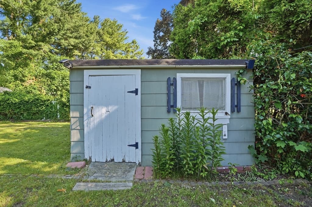 6 Guillotte Street, Acushnet MA 02743 photo 29
