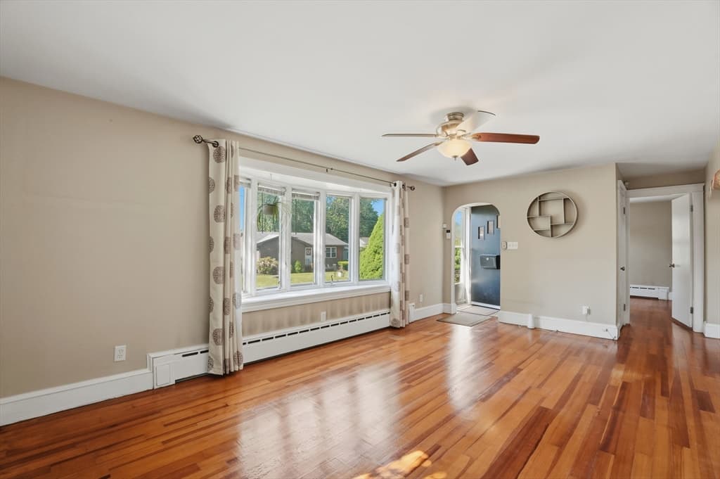 6 Guillotte Street, Acushnet MA 02743 photo 4